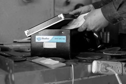 Shoebox Bookkeeping Razorback - Adelaide Accountant 0