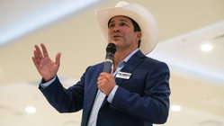 Pop star-turned-Dem candidate's defense of graphic murder video resurfaces in key House race Adelaide Accountant