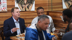 Spencer Pratt stops at iconic LA restaurant on Election Day, vows to make city 'streets safe again' Adelaide Accountant